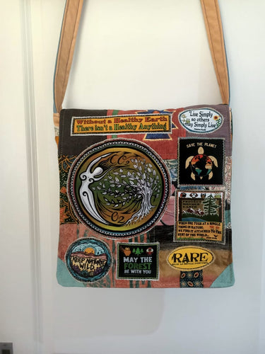 CO2 Woman Bag. Handmade from recycled materials.